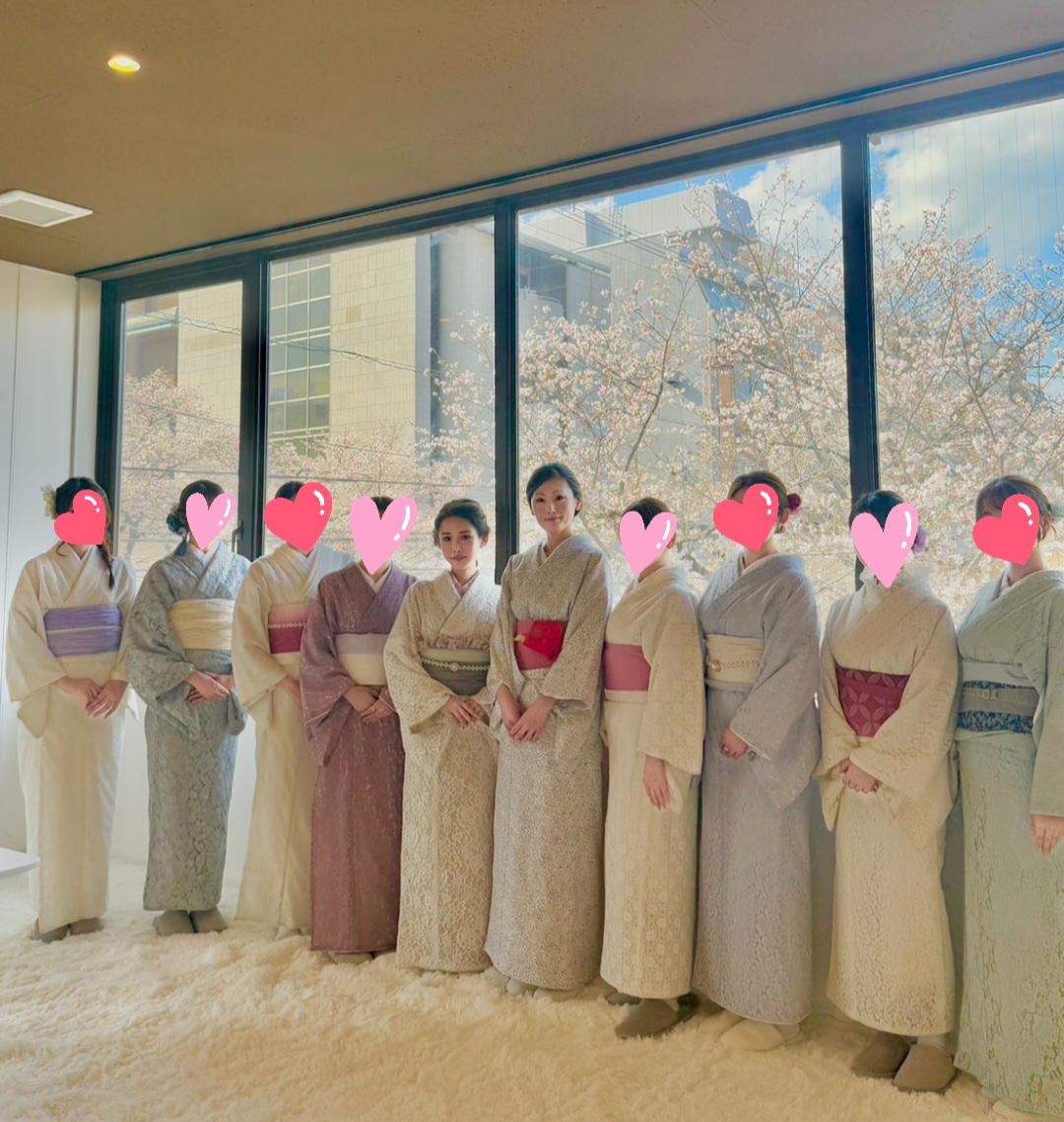 Students in kimono